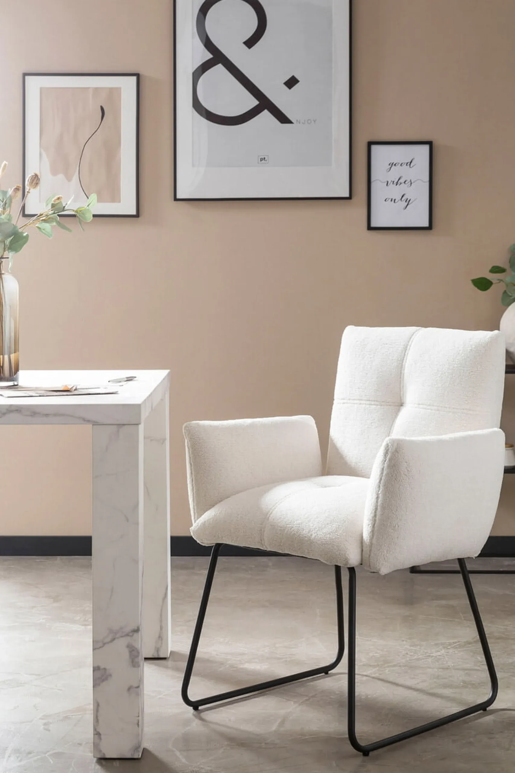 Armstoel Lizzie Wit Bouclé